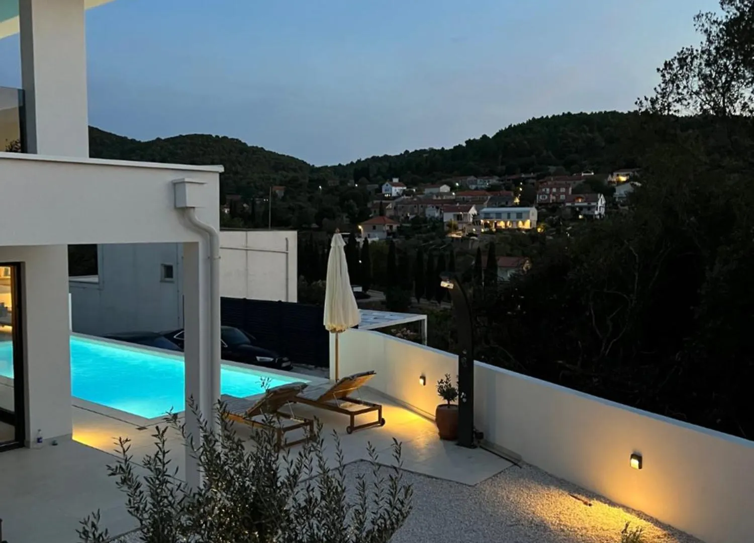 Villa Artemis II Žman